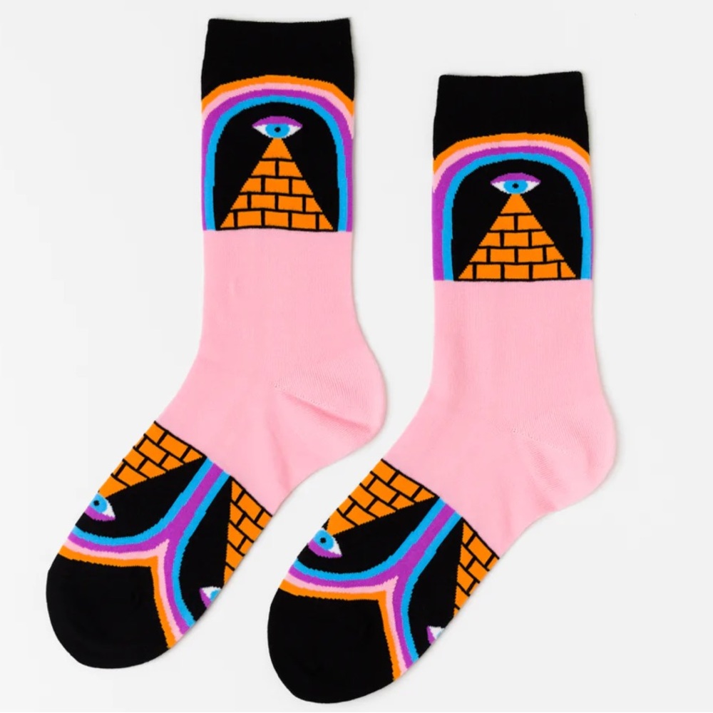 NWT Yellow Owl Workshop Pyramids Socks
